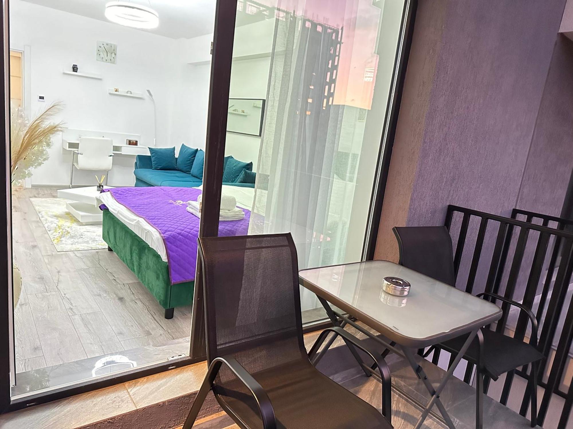 Coresi Mall Area Studios & Apartments By Glam Braşov Eksteriør bilde