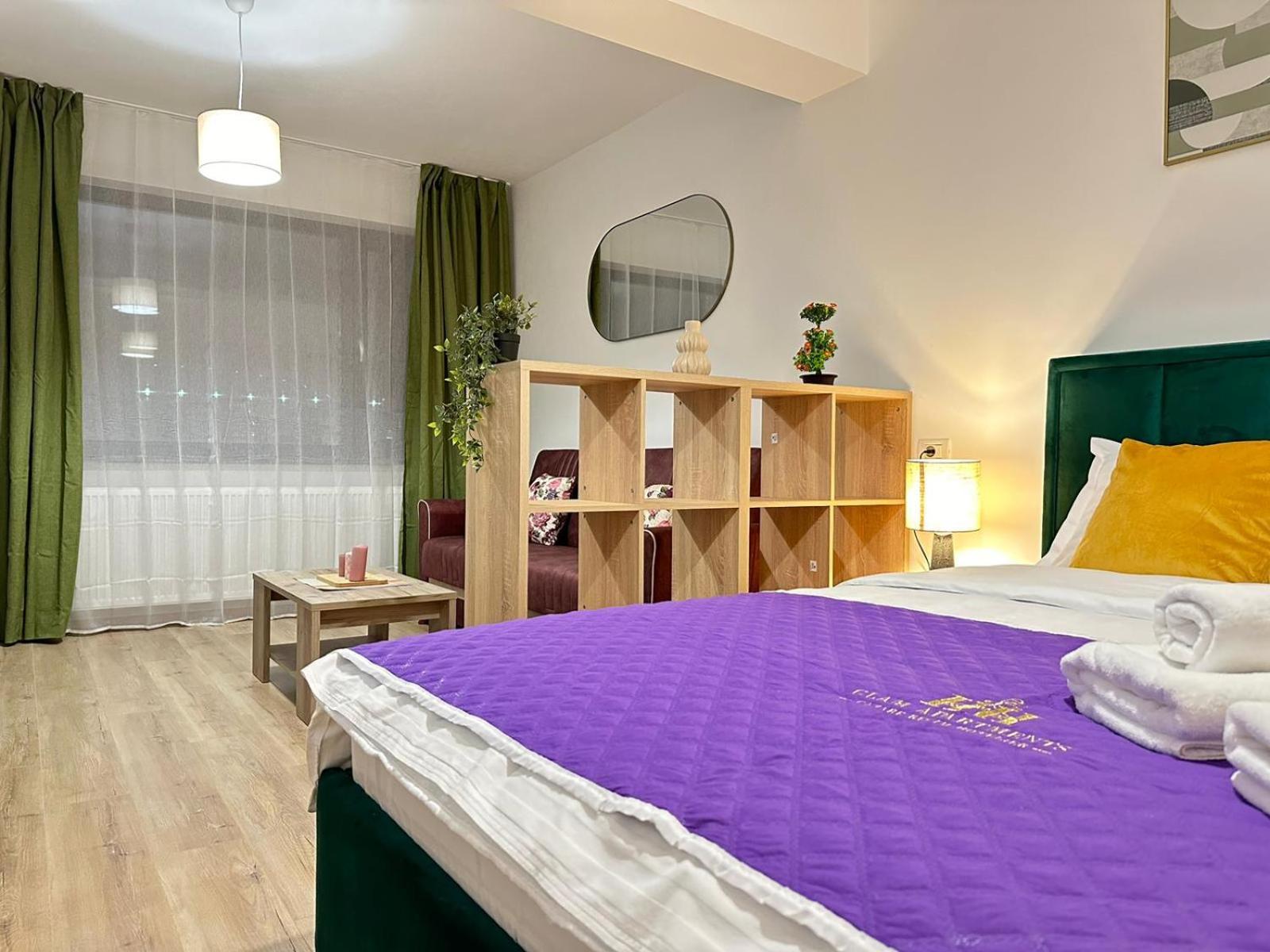 Coresi Mall Area Studios & Apartments By Glam Braşov Eksteriør bilde