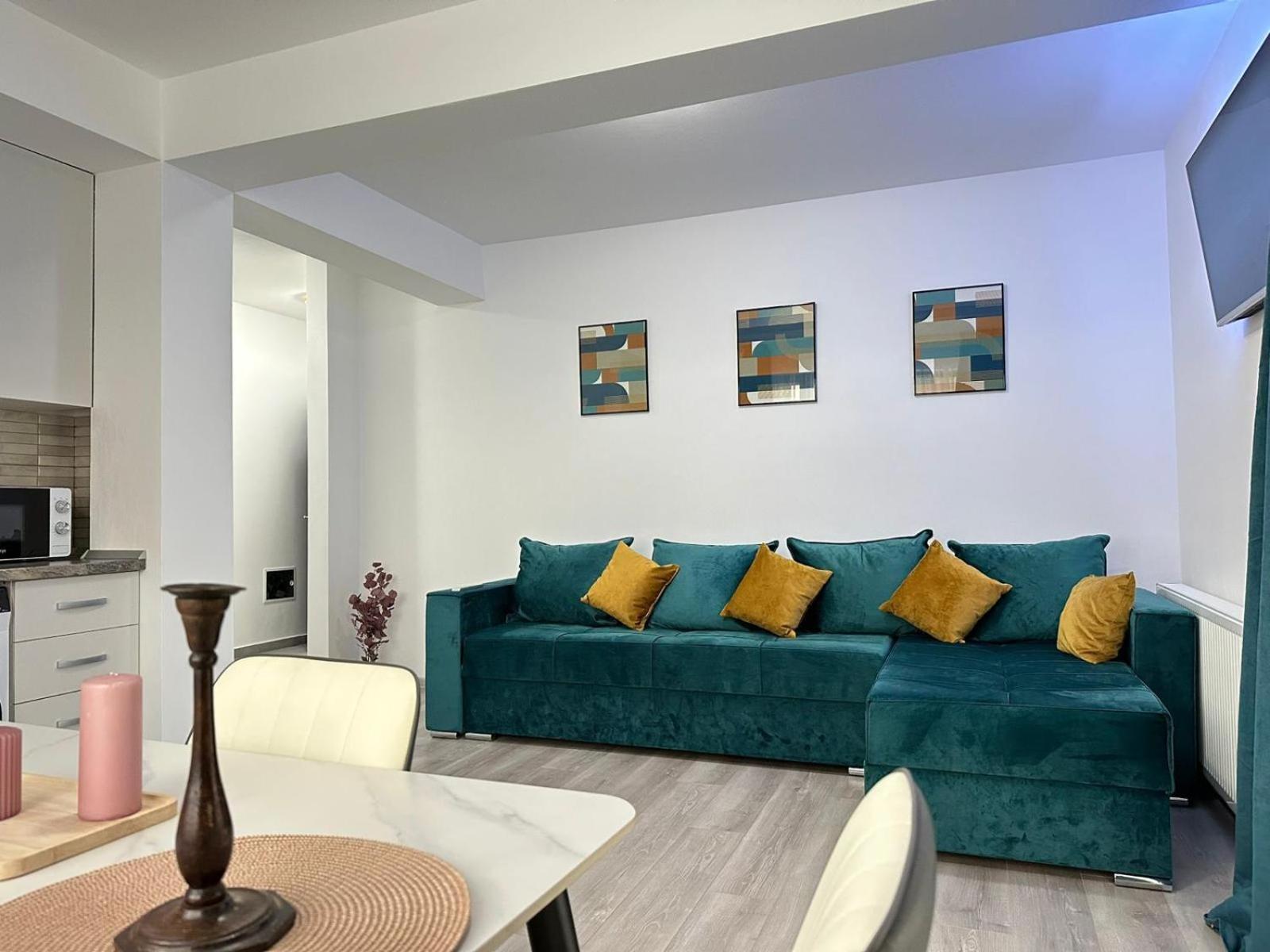 Coresi Mall Area Studios & Apartments By Glam Braşov Eksteriør bilde