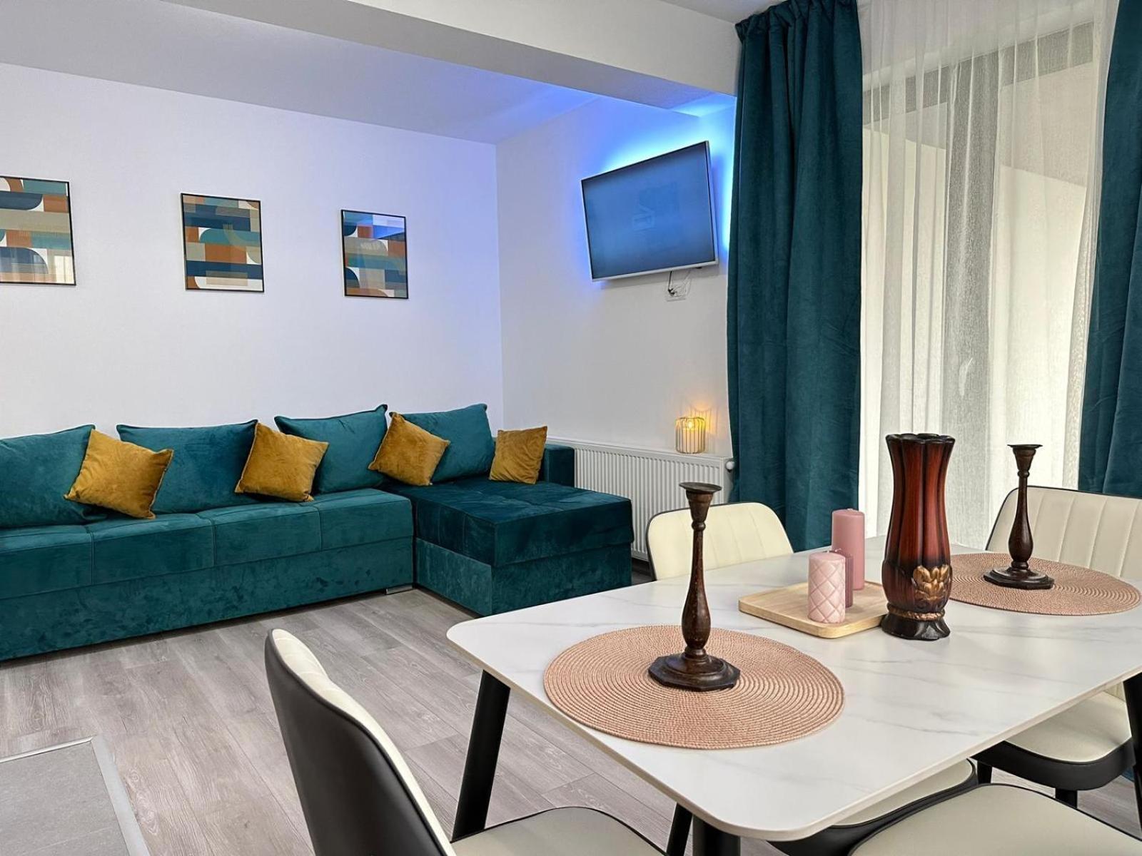 Coresi Mall Area Studios & Apartments By Glam Braşov Eksteriør bilde