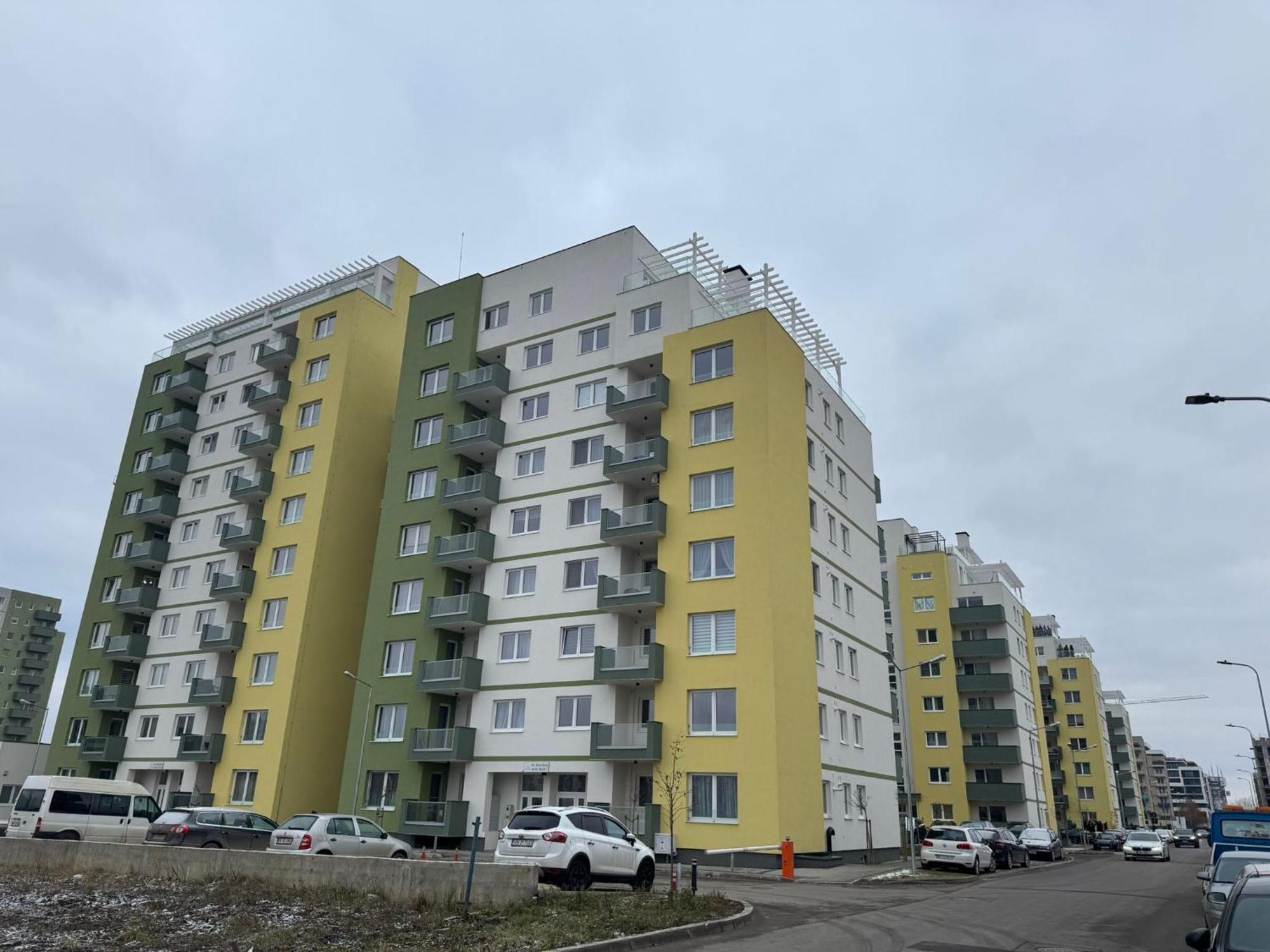 Coresi Mall Area Studios & Apartments By Glam Braşov Eksteriør bilde