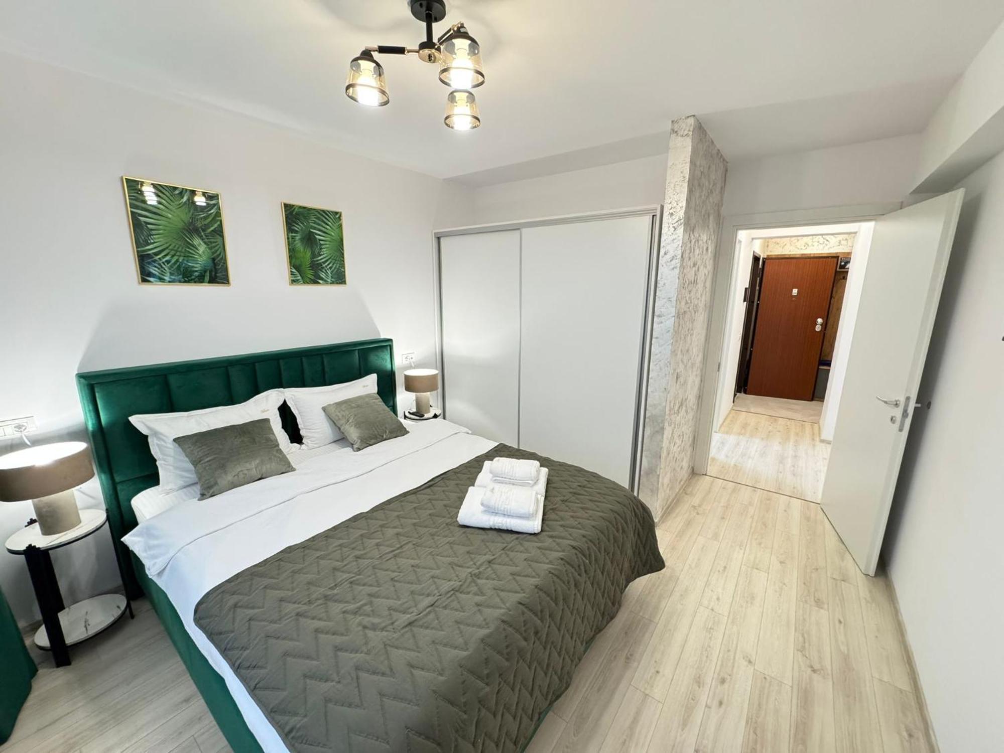 Coresi Mall Area Studios & Apartments By Glam Braşov Eksteriør bilde